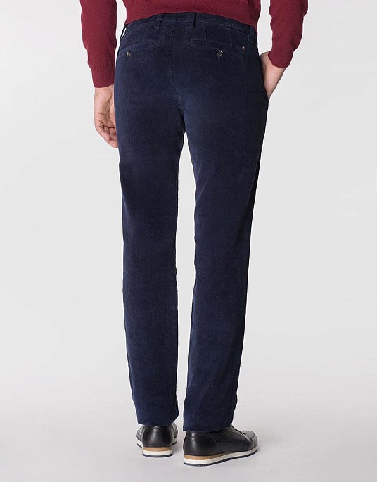 Вельветові брюки Pierre Cardin у темно-синьому кольорі.