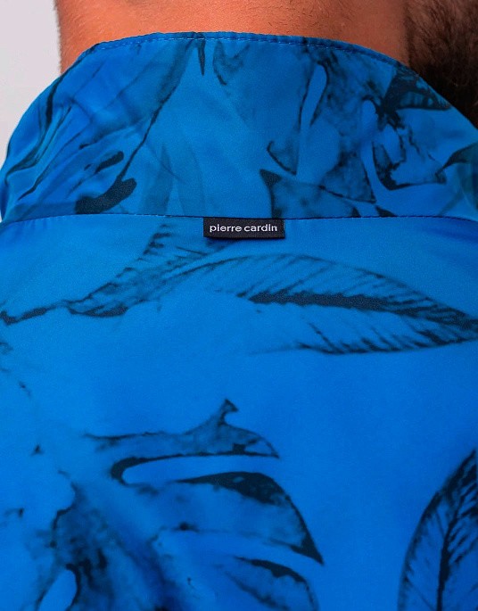 Вітровка Pierre Cardin  із колекції Air Touch в синьому кольорі