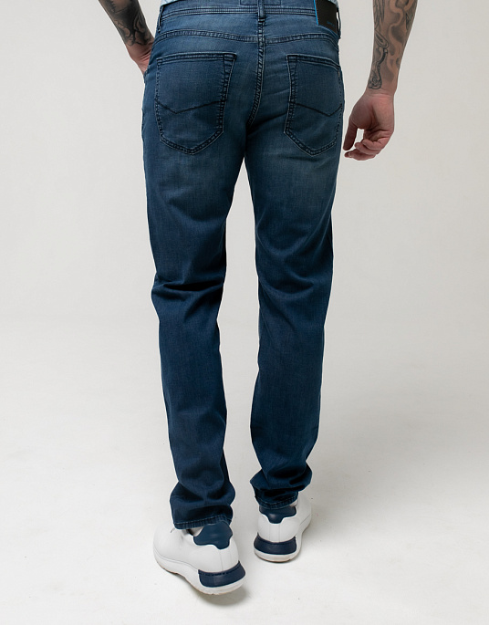 Pierre Cardin jeans from the Future Flex Clima Control collection in blue