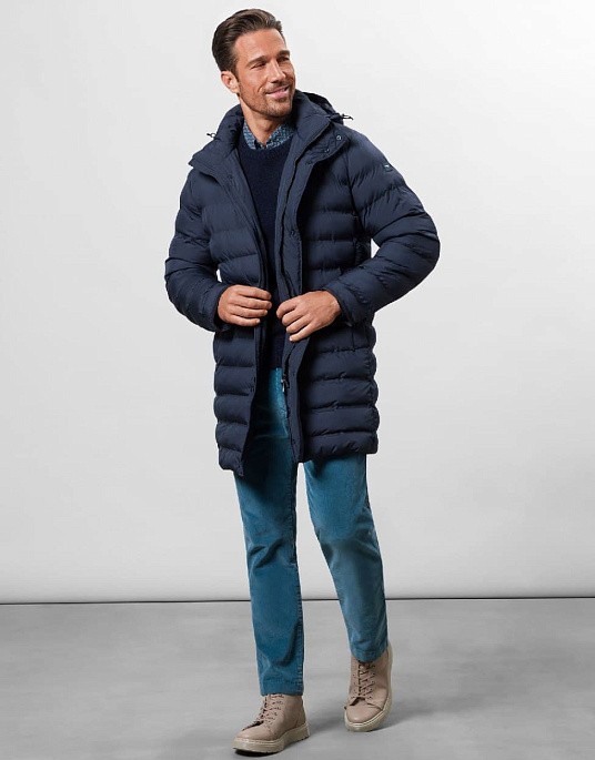 Куртка Pierre Cardin з колекції Future Flex у синьому кольорі.