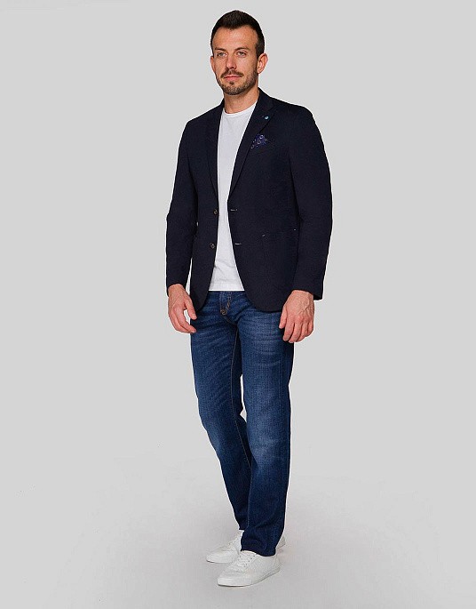 Pierre Cardin jeans from the exclusive Le bleu collection in distressed blue