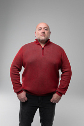 Pierre Cardin sweater in red color
