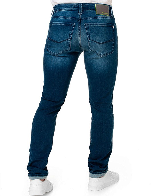 Pierre Cardin jeans from the Future Flex Eco-series