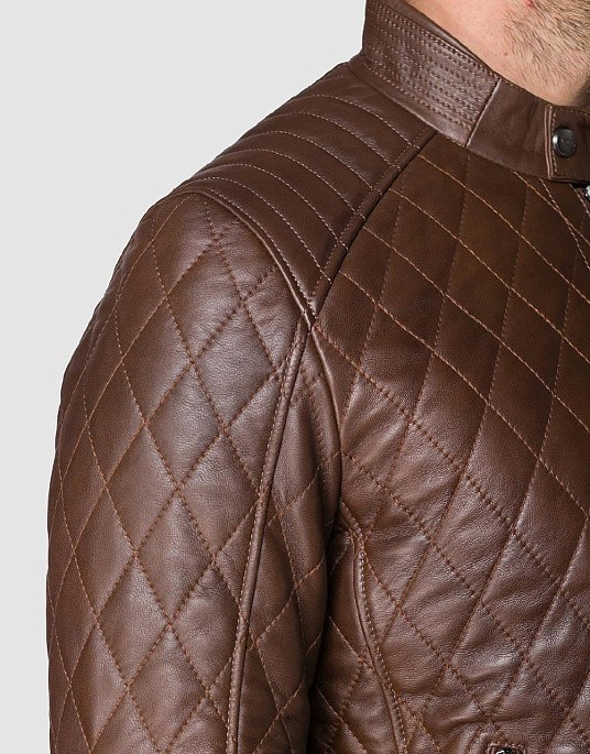 Шкіряна куртка Pierre Cardin в коричневому кольорі