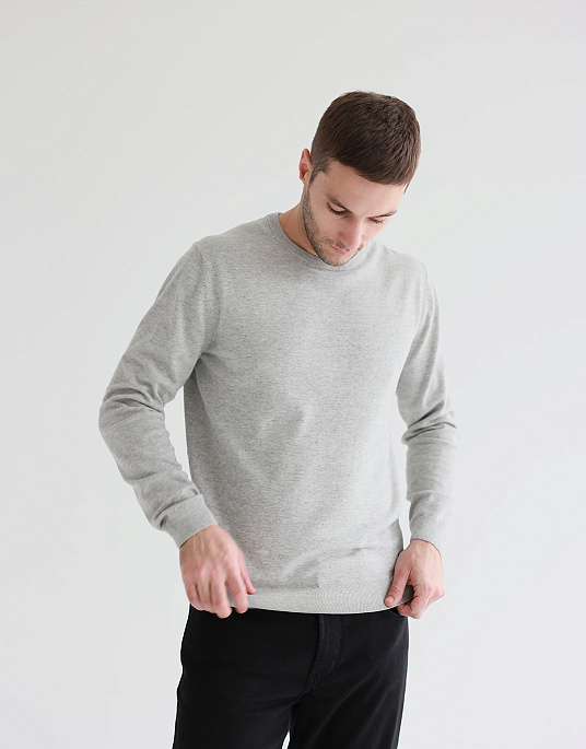 Pierre Cardin jumper with a round collar of gray color