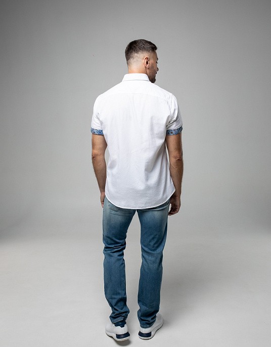 Рубашка Pierre Cardin из коллекции Denim Academy с коротким рукавом в белом