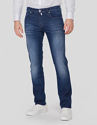Pierre Cardin jeans from the exclusive Le bleu collection in blue distressed