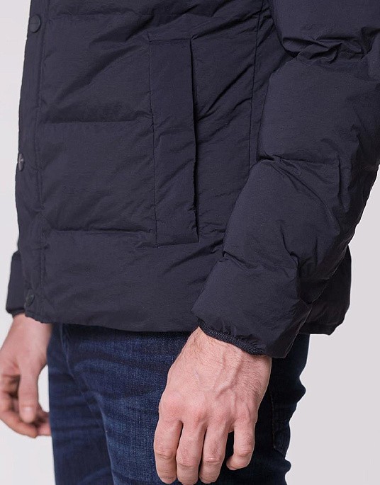 Pierre Cardin jacket from the Future Flex collection in blue