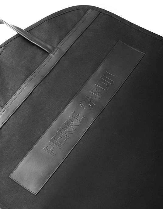 Чохол для одягу Pierre Cardin у чорному кольорі
