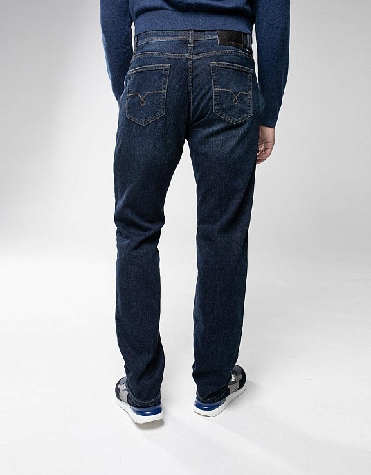 Pierre Cardin jeans from the Millenium Denim collection in blue