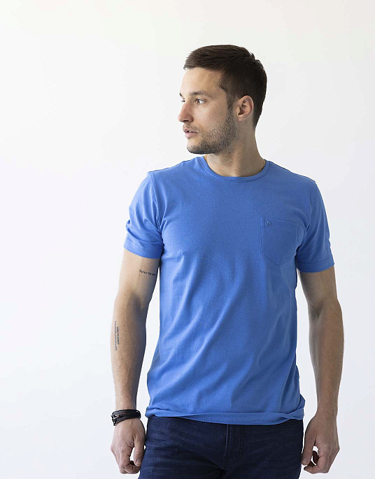 Pierre Cardin t-shirt in blue color is plain