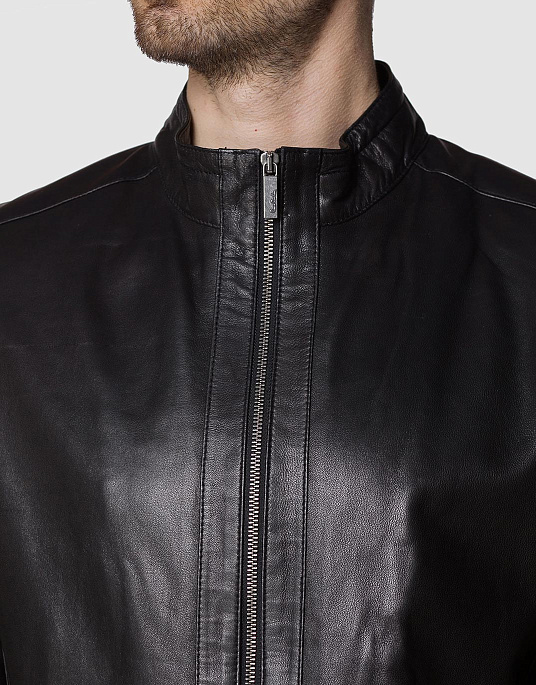 Шкіряна куртка Pierre Cardin в чорному кольорі