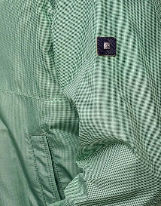 Pierre Cardin windbreaker from the Air Touch series light green
