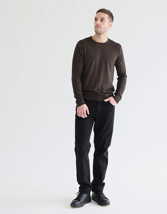 Pierre Cardin jumper with a round collar of brown color