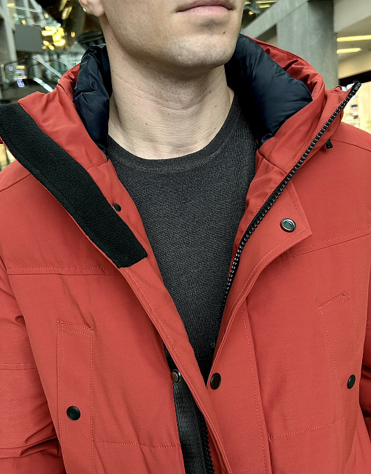 Куртка - парк Pierre Cardin с капюшоном красного цвета