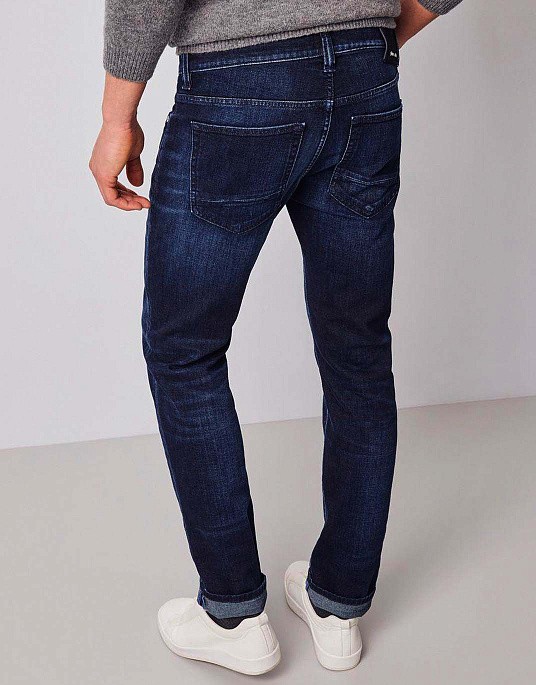 Pierre Cardin men's blue jeans segment Le bleu