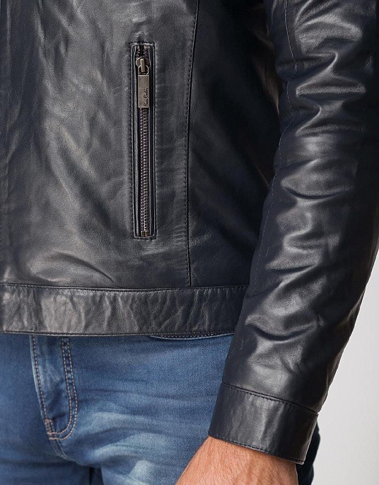 Pierre Cardin leather jacket in blue