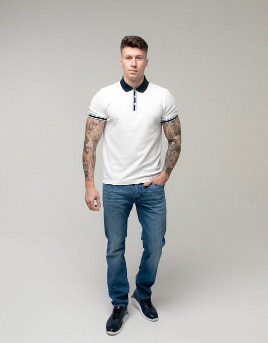 Pierre Cardin polo in white with navy blue accents