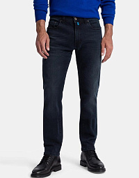 Pierre Cardin jeans from the Future Flex collection in navy blue