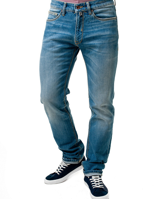 Pierre Cardin jeans from the Art&Craft collection in blue