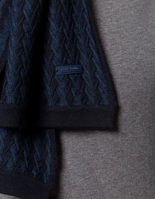 Pierre Cardin scarf from the Future Flex collection in blue