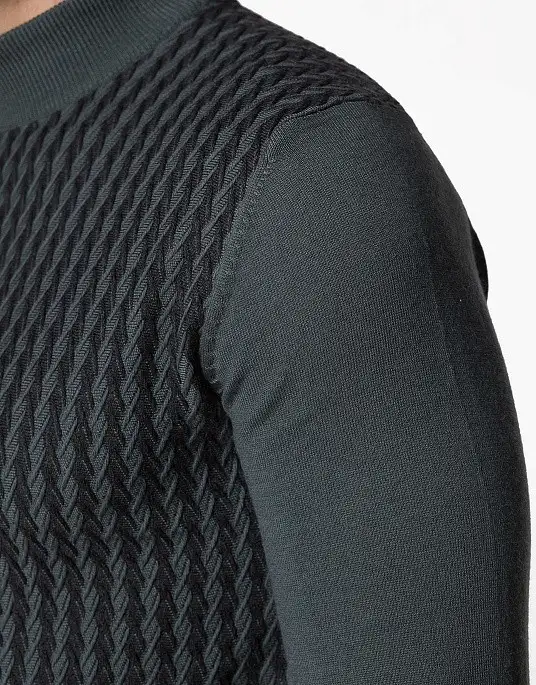 Pierre Cardin golf from the Future Flex collection in khaki