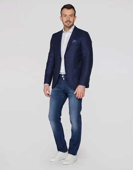 Pierre Cardin jeans from the exclusive Le bleu collection in blue distressed