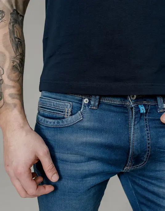 Pierre Cardin jeans from the Future Flex collection in blue