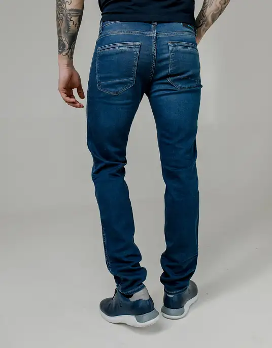 Pierre Cardin jeans from the Future Flex collection in blue