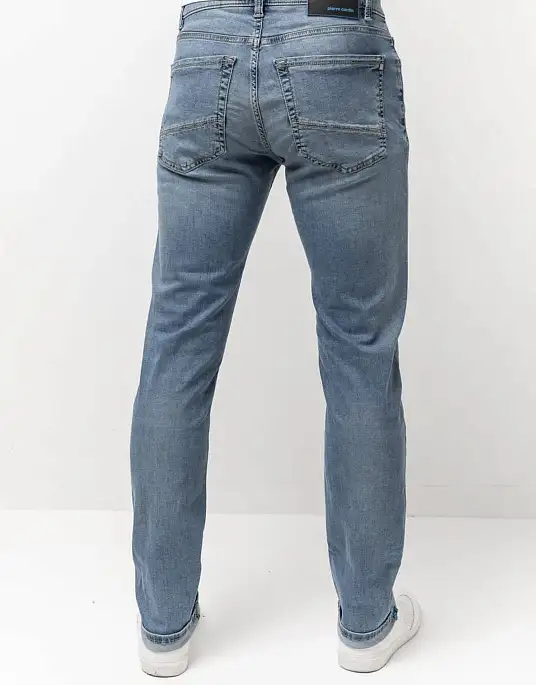 Pierre Cardin jeans from the Future Flex collection in blue