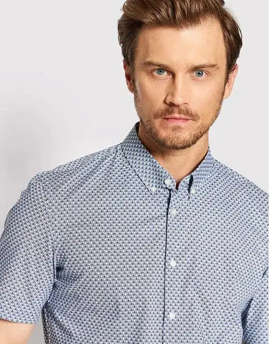Pierre Cardin shirt from the Future Flex collection with short sleeves in blue