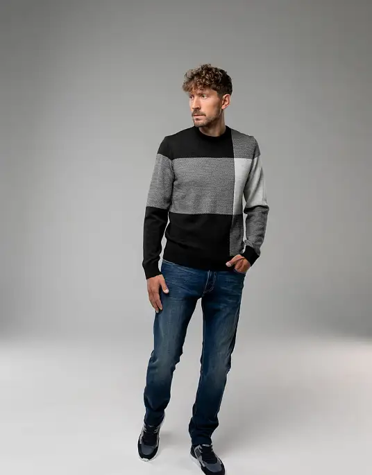 Pierre Cardin jeans from the Future Flex collection in blue