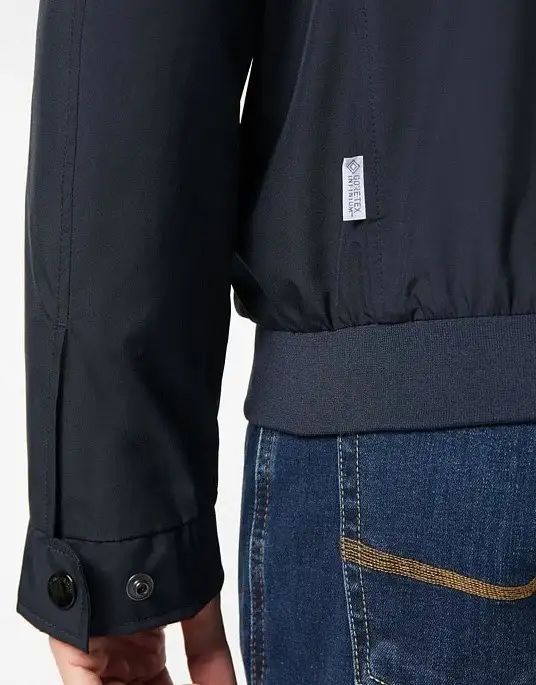Ветровка Pierre Cardin из коллекции Voyage из серии Gore-Tex в темно-синем цвете