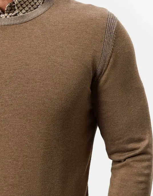 Pierre Cardin pullover from the Future Flex collection in brown