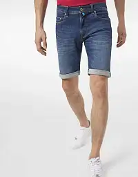 Pierre Cardin shorts from the Future Flex collection, blue with frayed