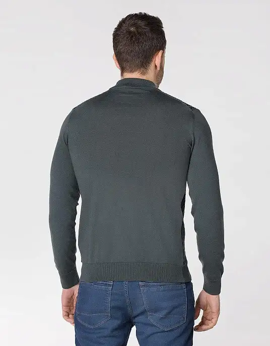 Pierre Cardin golf from the Future Flex collection in khaki