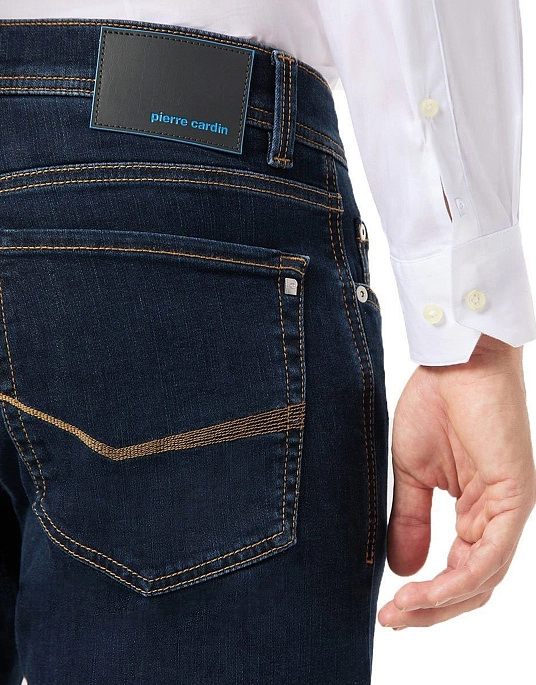 Pierre Cardin jeans from the Future Flex collection in blue