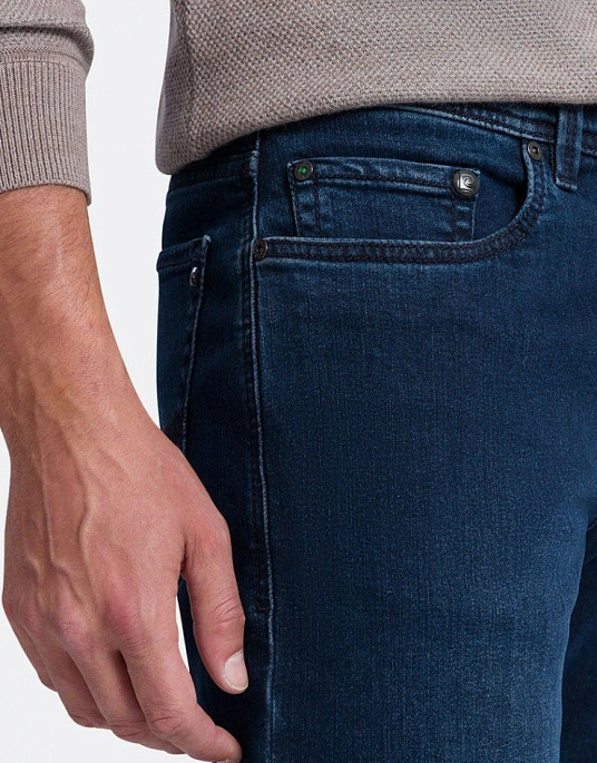 Pierre Cardin jeans from the Future Flex collection in blue