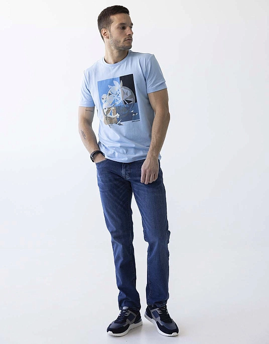 Pierre Cardin jeans from the Future Flex collection in blue