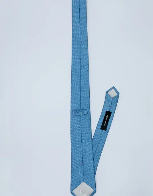 Pierre Cardin tie in blue color
