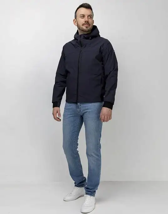 Вітровка Pierre Cardin із колекції Future Flex Gore-Tex в темно-синьому кольорі