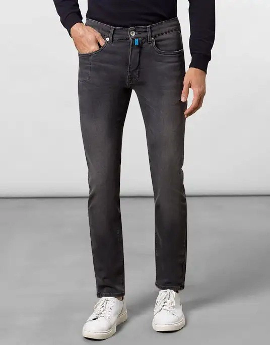 Practical demi-season image in Casual style