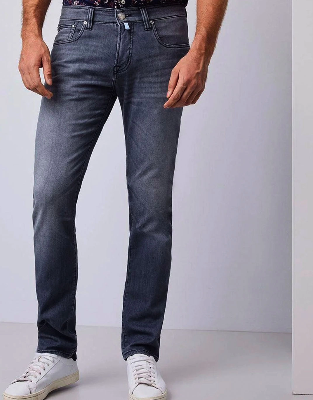 Pierre cardin sale jeans online