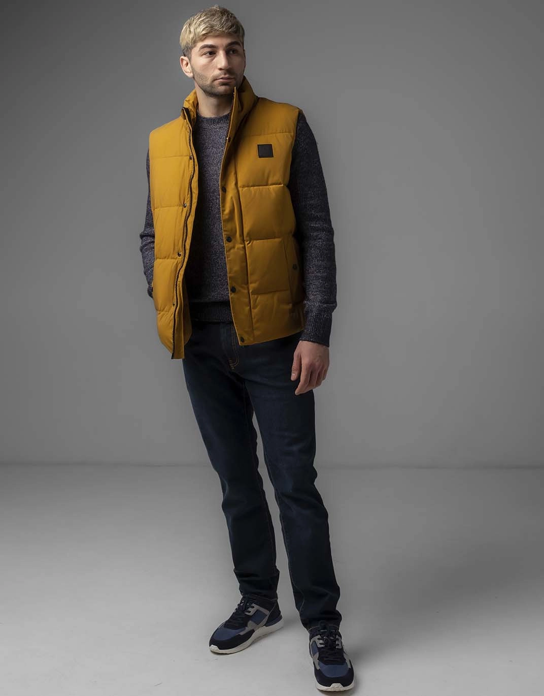 Pierre Cardin waistcoat in yellow color 0002 8016 10081 Price 7686 UAH Buy in the online store Pierre Cardin